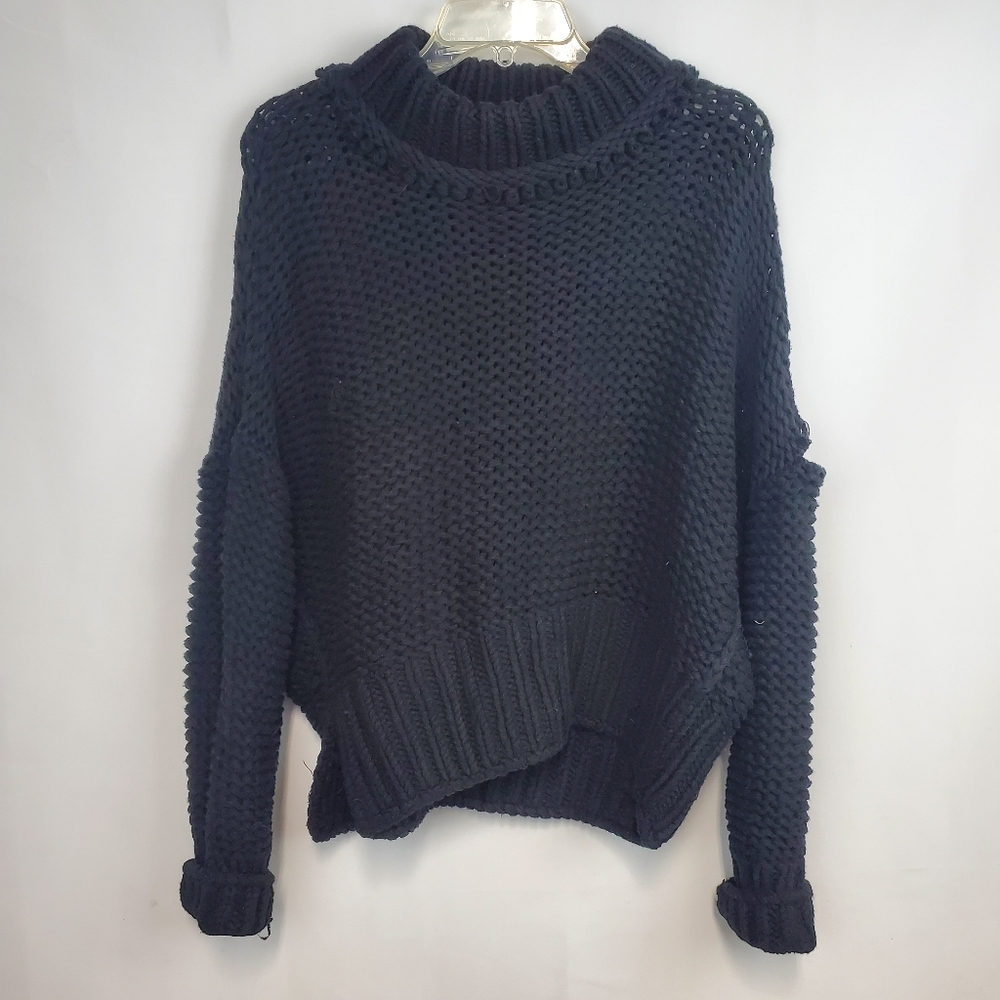 New damaged Free People black slouchy sweater Size Large ribbed mock neck